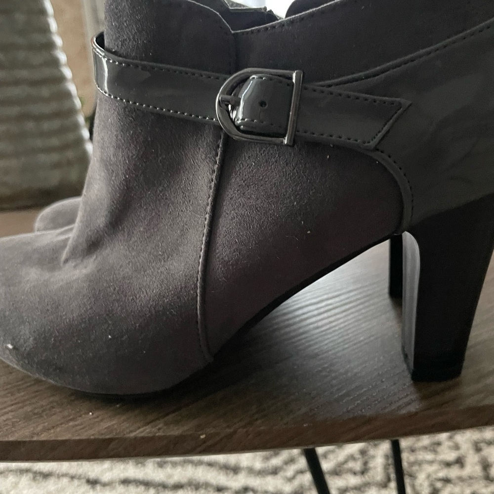 Boots Karen Scott